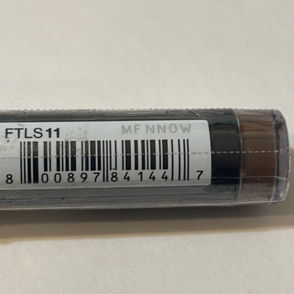 NYX lipstick full throttle brown waterproof FTLS 11 Sz .08oz. - Picture 2 of 4